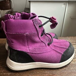 UGG Kids Fuchsia and Black inter Boots